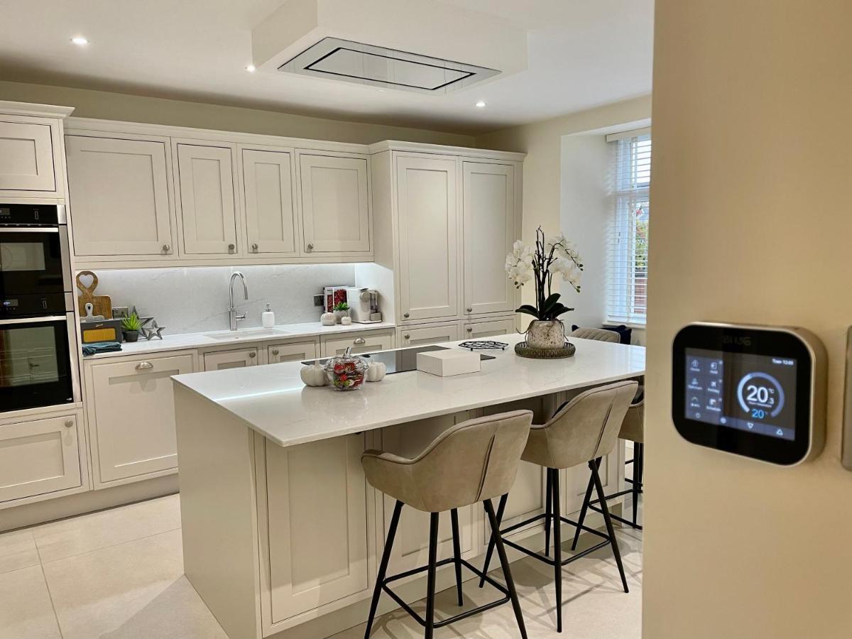 Edge Mere Apartment, باونيس أون وينديرمير المظهر الخارجي الصورة